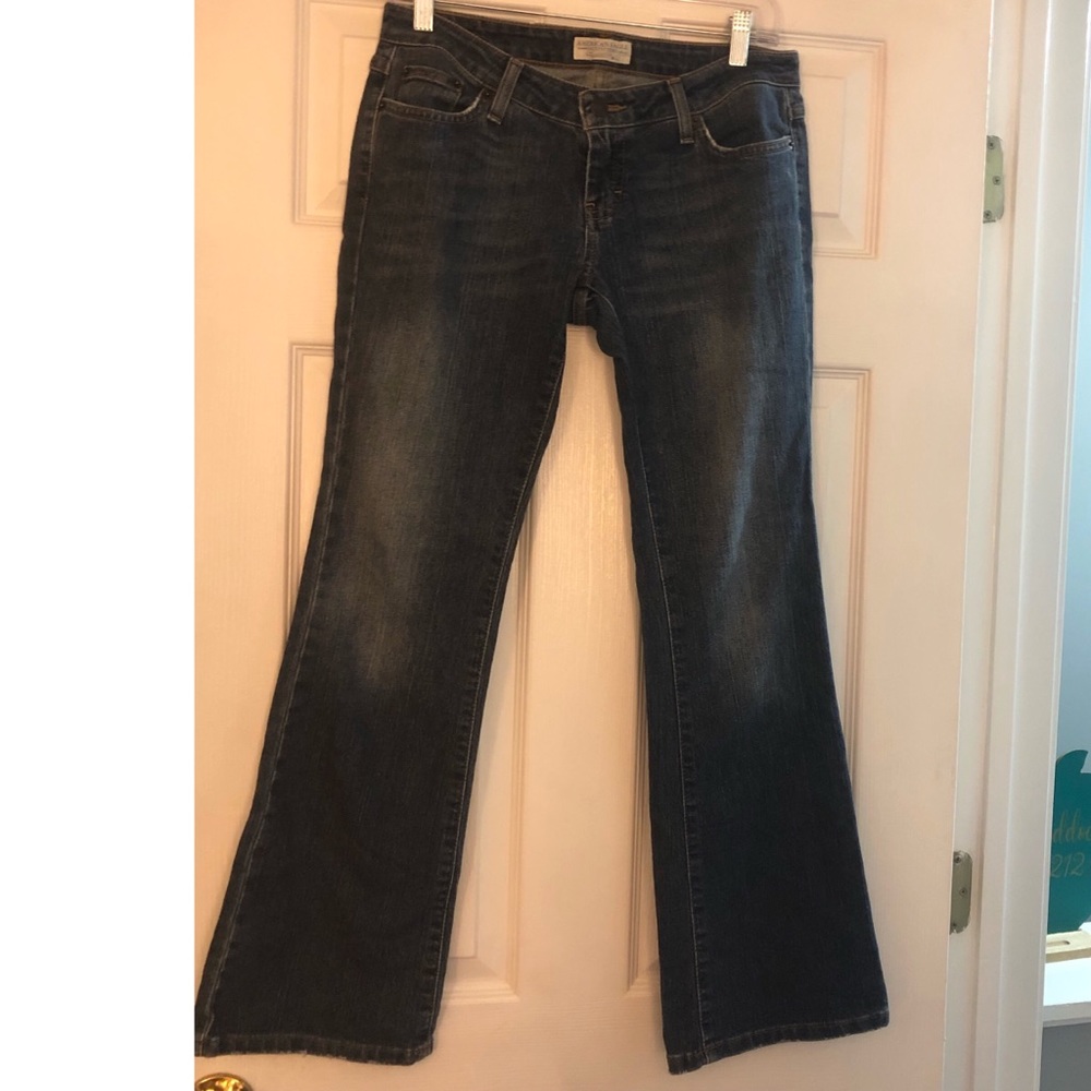 Women’s jeans